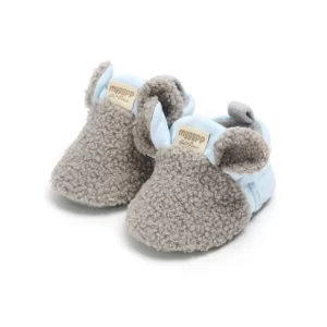 Bottes bébé dessin animé bleu ciel